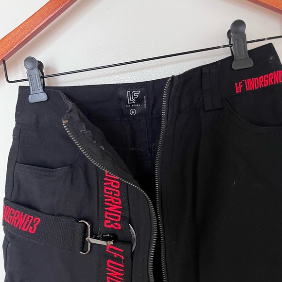 LF Black & Red Skirt - Picture 4 of 5